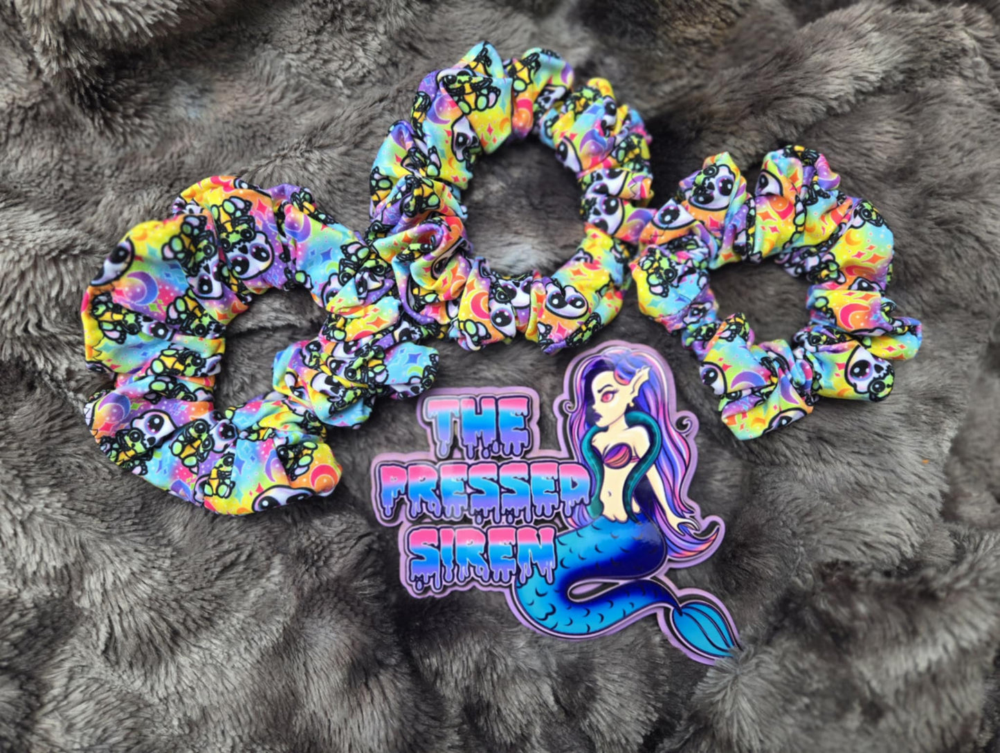 Skelly Snuggler RTS Scrunchies (Beefy)